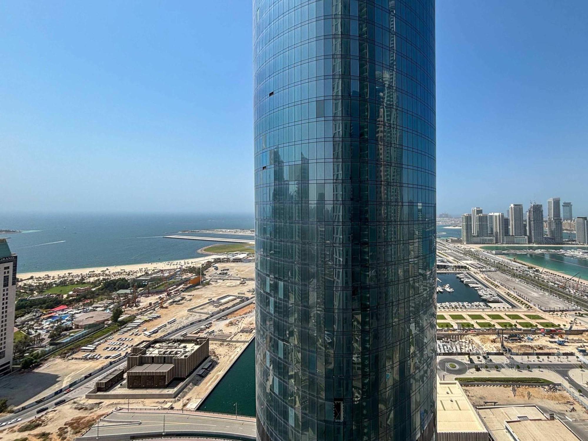 Frank Porter - Cayan Tower Dubai Exterior foto