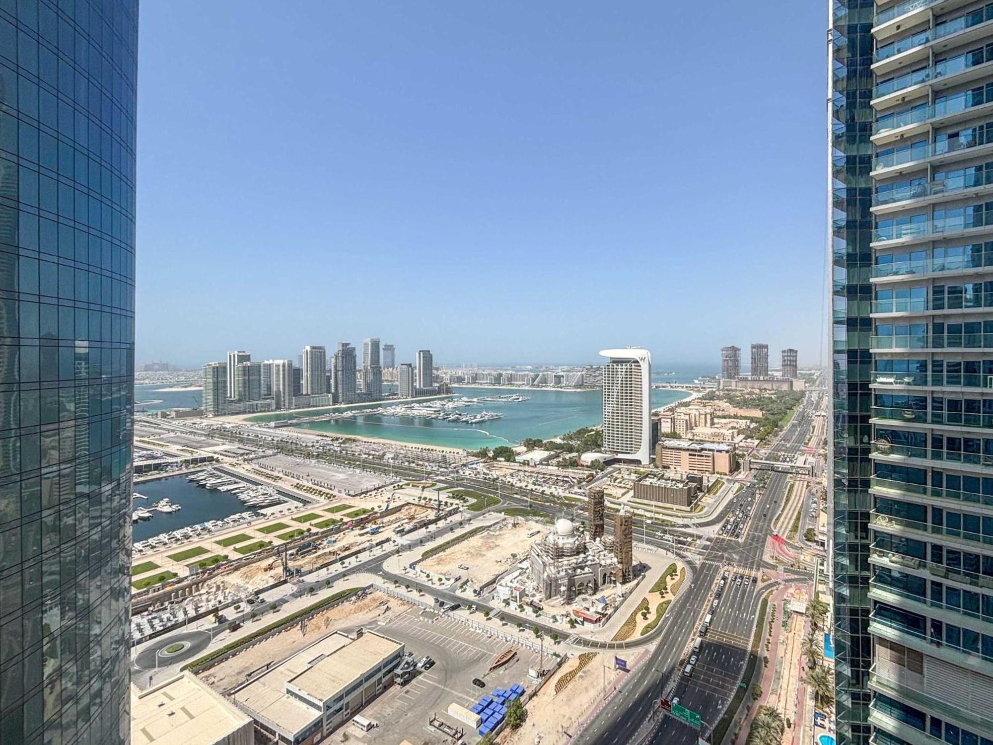 Frank Porter - Cayan Tower Dubai Exterior foto